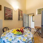 - A 7 Minuti A Piedi Dal Teatro Ariston * Sanremo